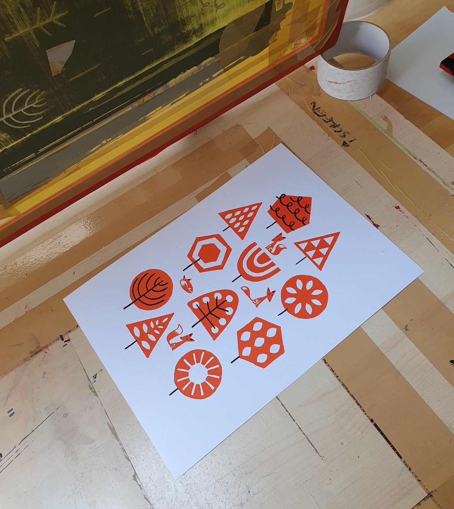 Foxy Forest - A4 silkscreen print - 2021 edition by Peski Studio