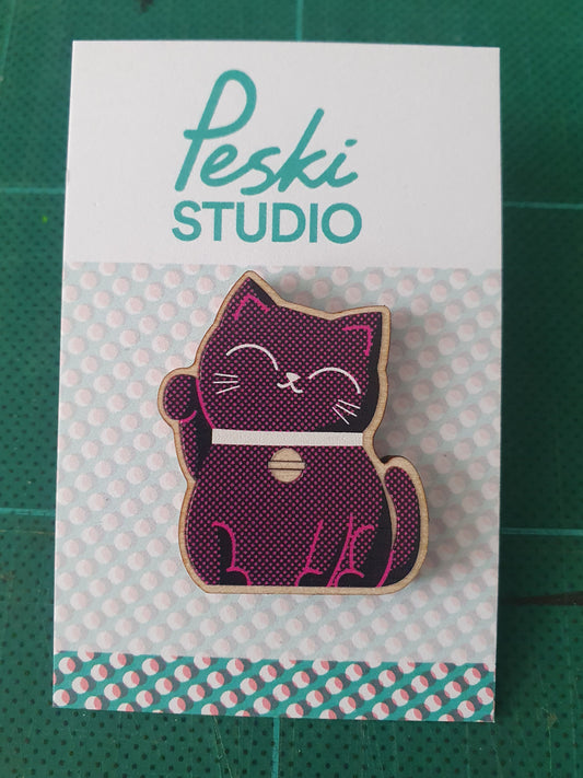 Maneki Neko Cat - ply wood pin badge