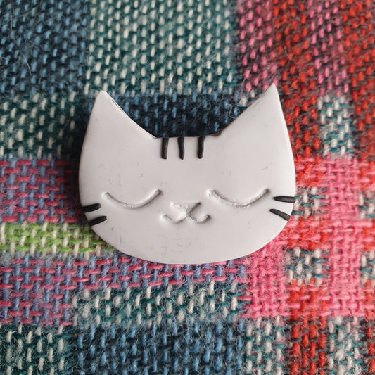 Grey Tabby Cat Face - Polymer Clay Badge